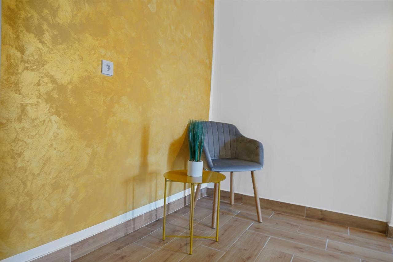 Polias Small Studio Pula Exteriér fotografie